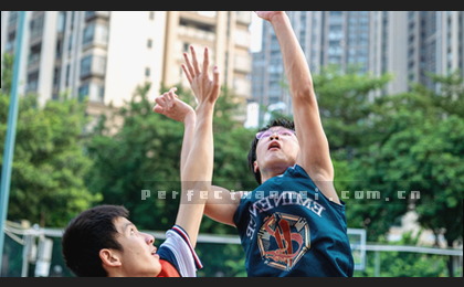**曼城防线告急，皇马主场迎战存变数**
